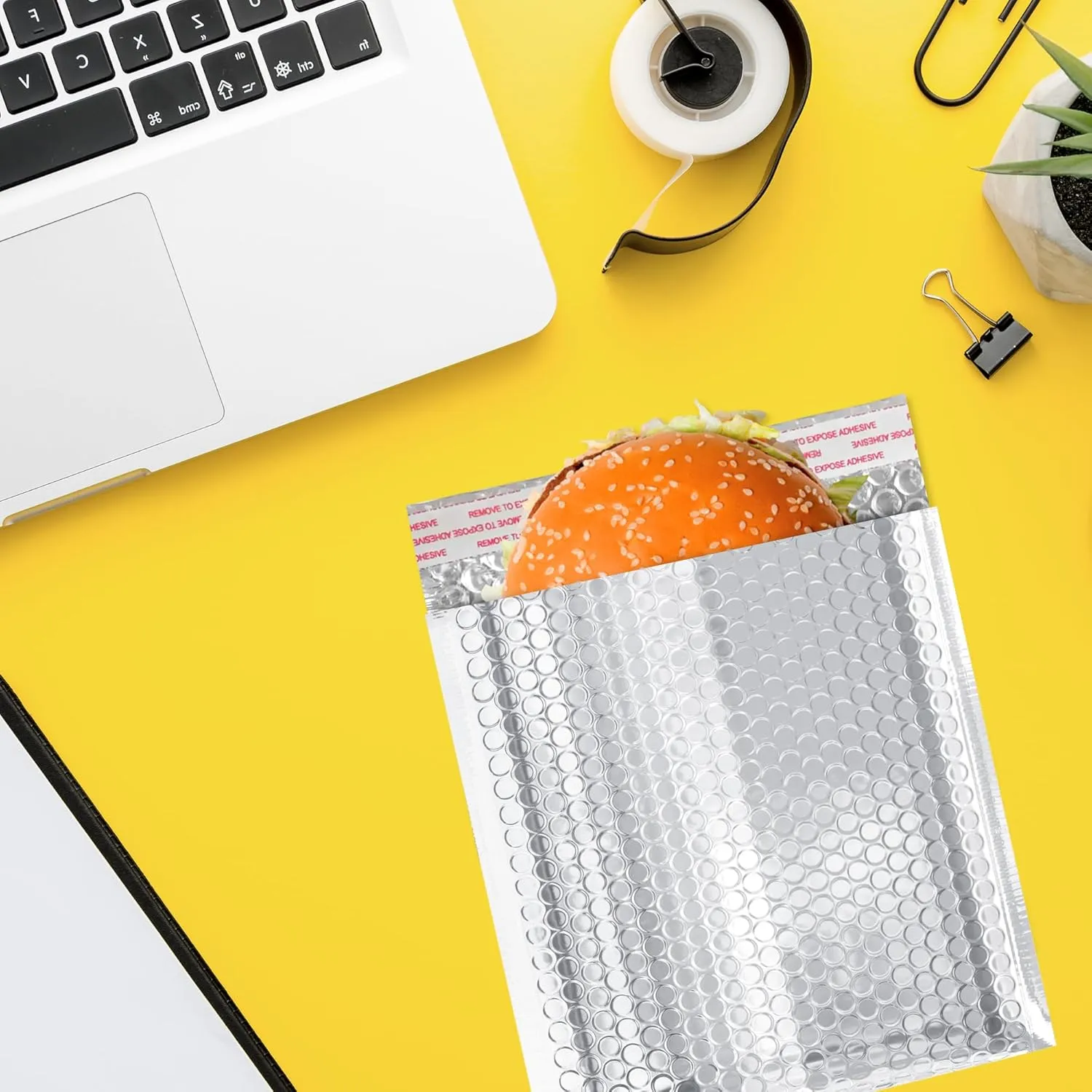 ABC PACK & SUPPLY Thermal Bubble Mailer, 11 x 15 Inches. Pack of 5 Metallic Bubble Mailers. Foil Insulated Mailers for Cold Shipping. Padded Envelopes Waterproof. Cold Insulated Shipping Bags