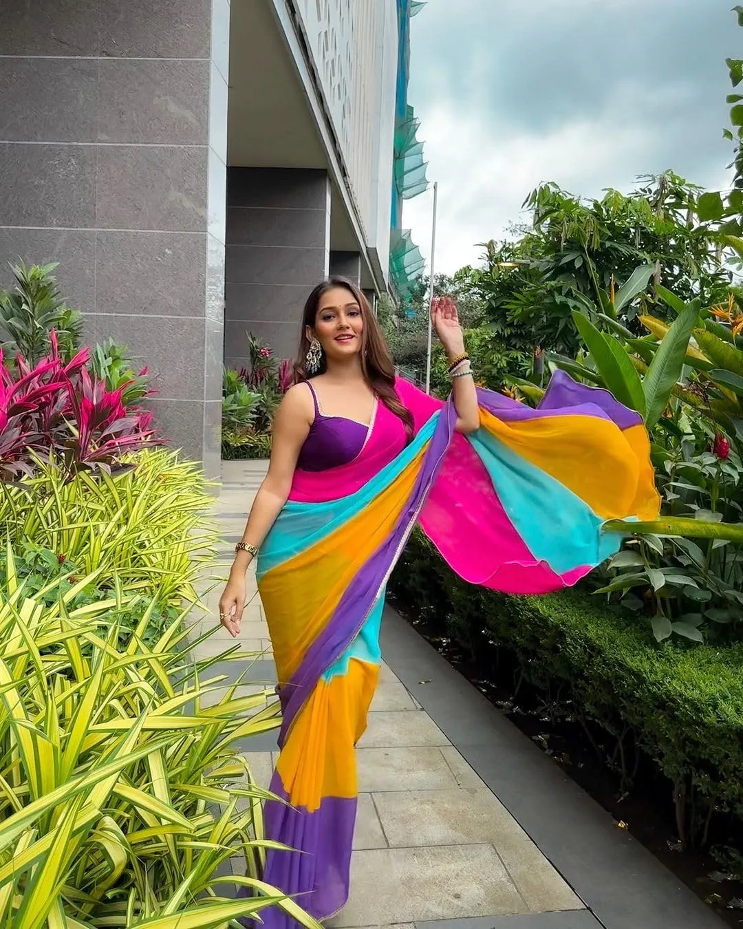 Alia bhatt Saree Rocky aur rani movie saree celebraty inspired sari Bollywood partywear Georgette Printed saree