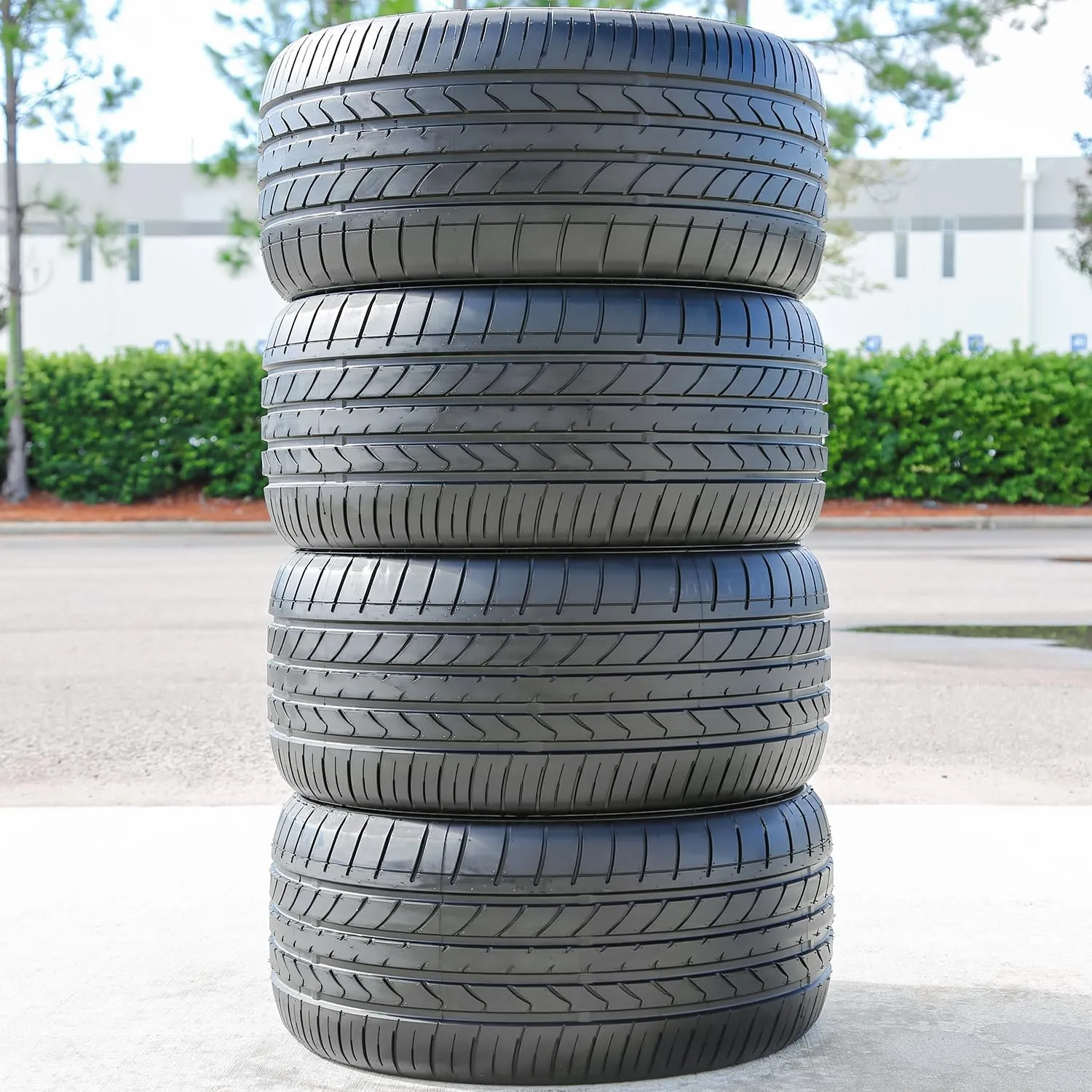 Atturo AZ850 Ultra-High Performance Summer Tire 315/30R20 104Y XL
