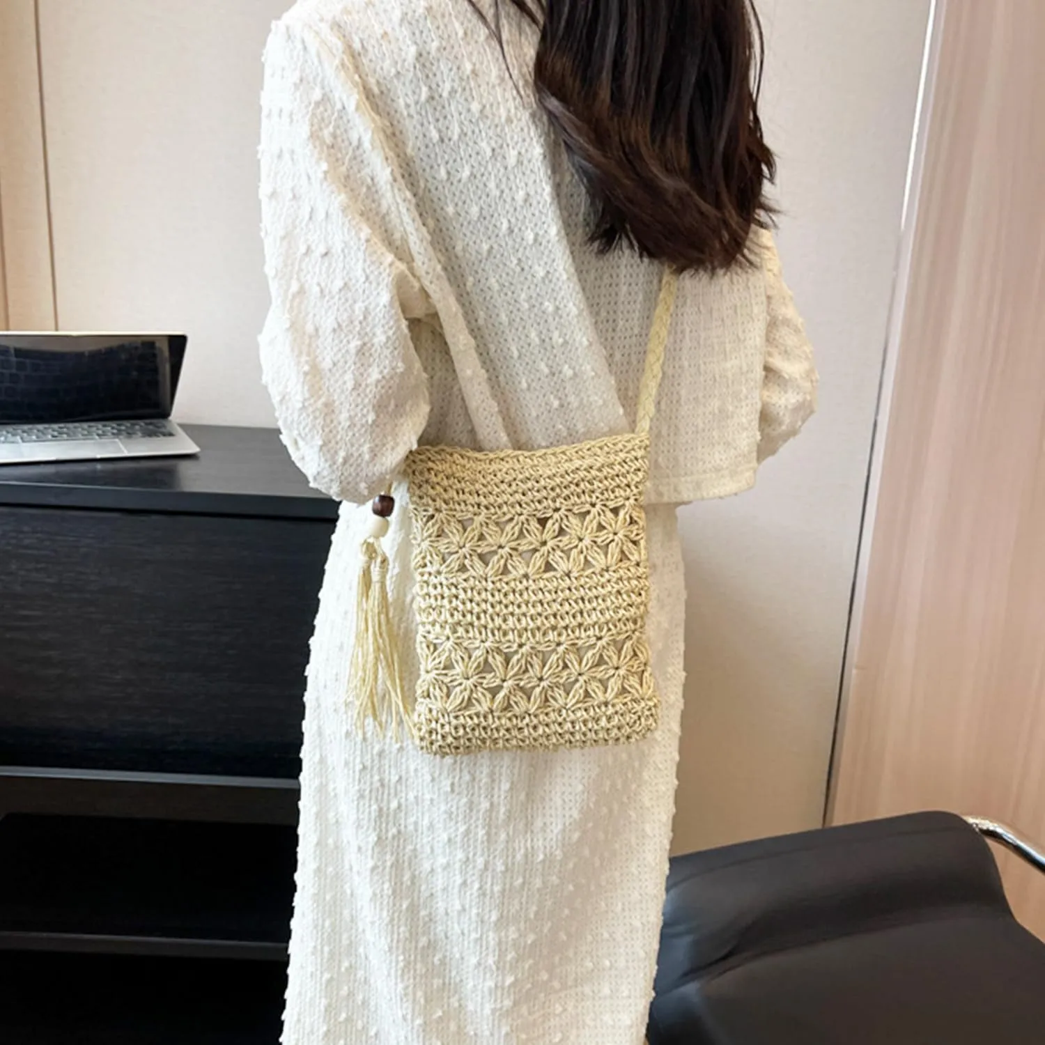 Boho Straw Crossbody Bags for Women Handmade Beach Bag Summer Woven Crossbody Bags Small Purse Crochet Purse