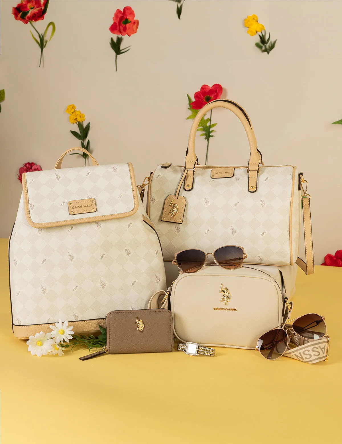 DIAMOND SIGNATURE SWIFTY SATCHEL BAG