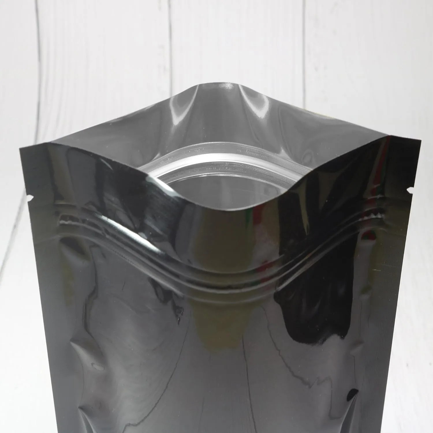 Double-Sided Matte/Glossy Color with Clear Round Window Stand-Up Pouch (100 Bags/Pack) (4.7" x 7.1", Glossy Black)