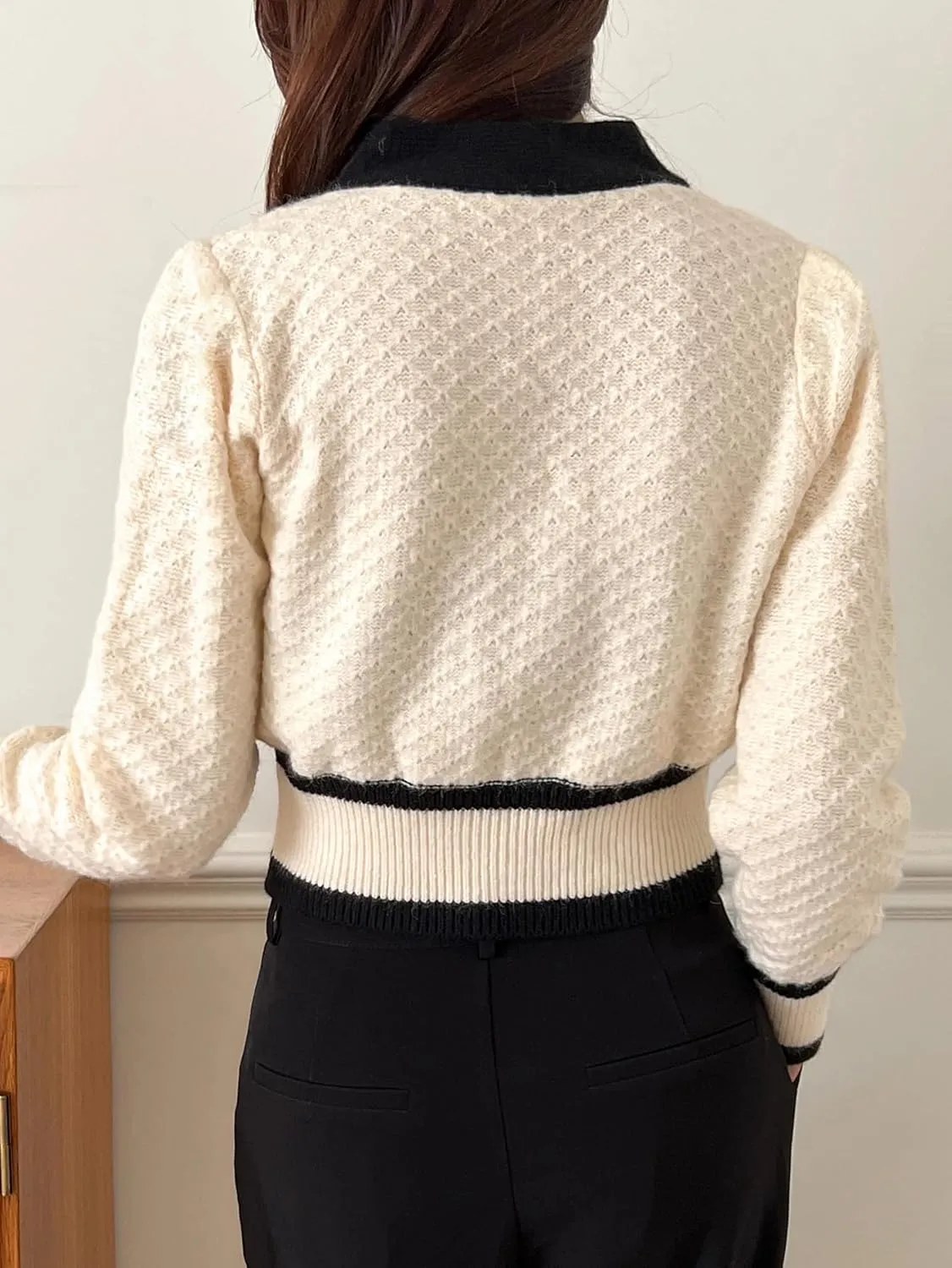 Floerns Women's Contrast Trim Long Sleeve Button Front V Neck Cardigan
