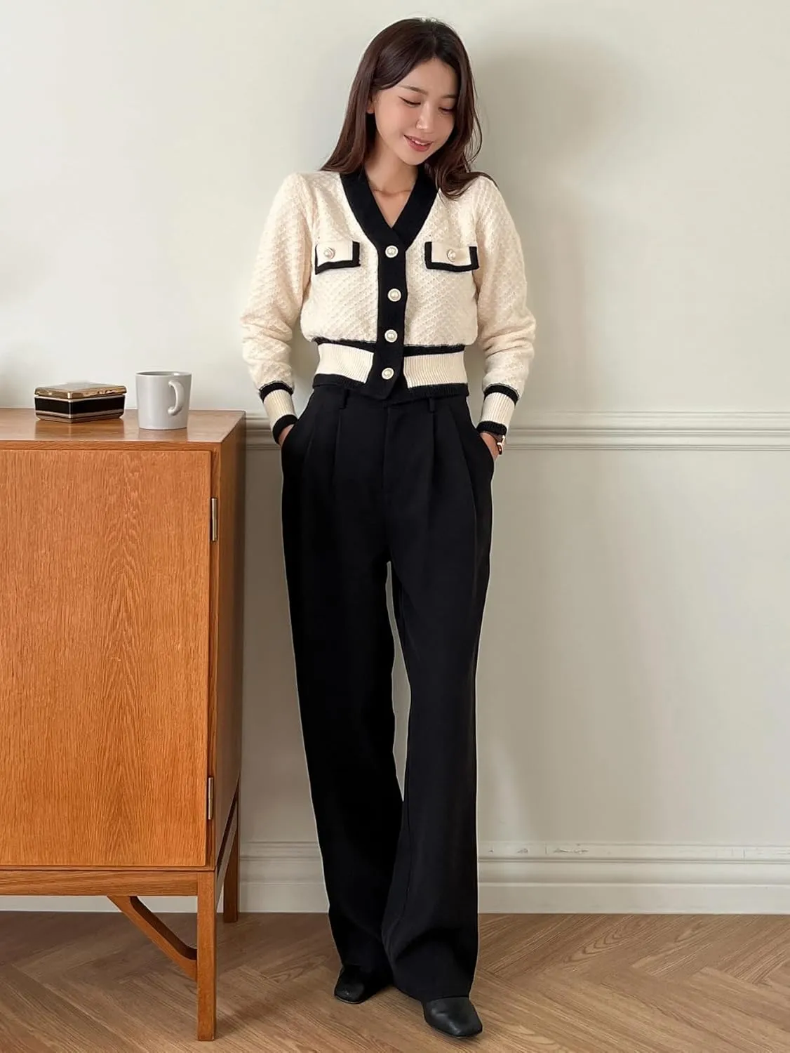 Floerns Women's Contrast Trim Long Sleeve Button Front V Neck Cardigan