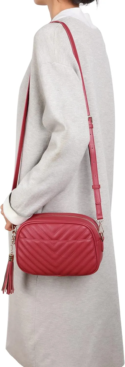 lola mae Quilted Crossbody Bag, Medium Lightweight Shoulder Purse Top Zipper Tassel Accent