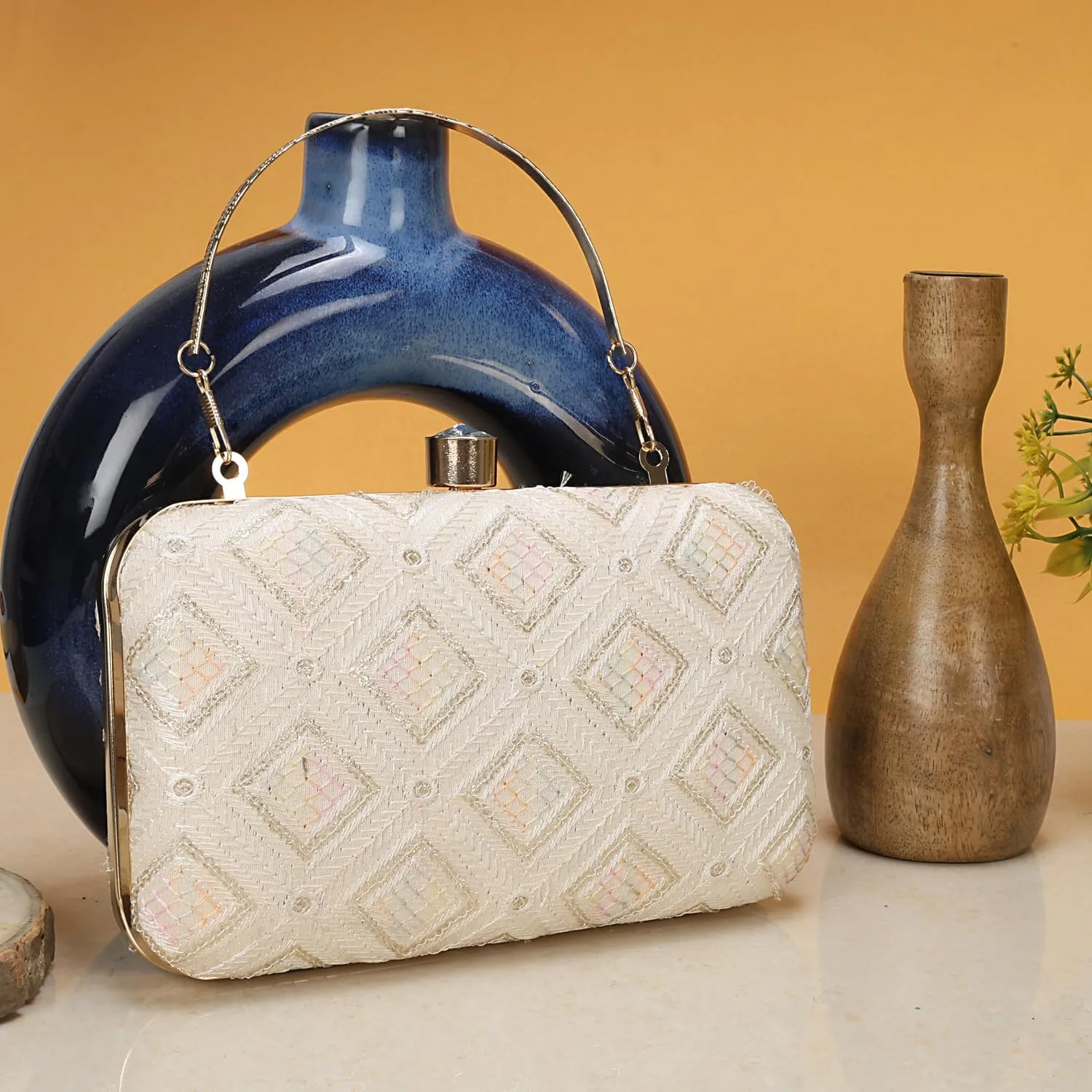 LONGING TO BUY Indian Elegant Evening Box Clutch, Embroidered Pattern, Crystal Clasp