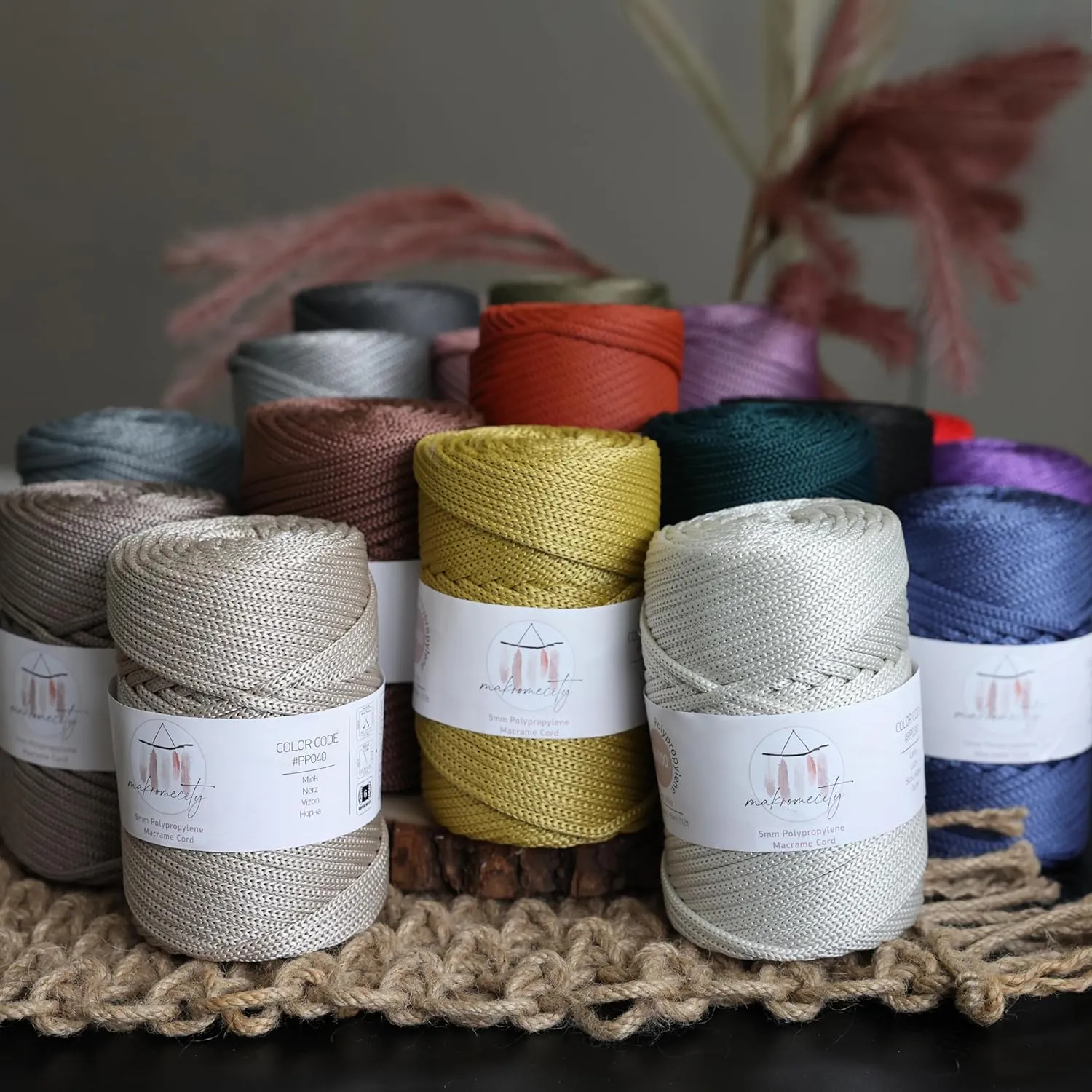 Makromecity, 2 Skeins of Polyester Macrame Cord 5mm x 104 yards (311 feet) 5mm Polypropylene Grey Macrame Cord Crochet Macrame Bag Cord Crafts for Wall Hangings, Bags, Underplate, Rug
