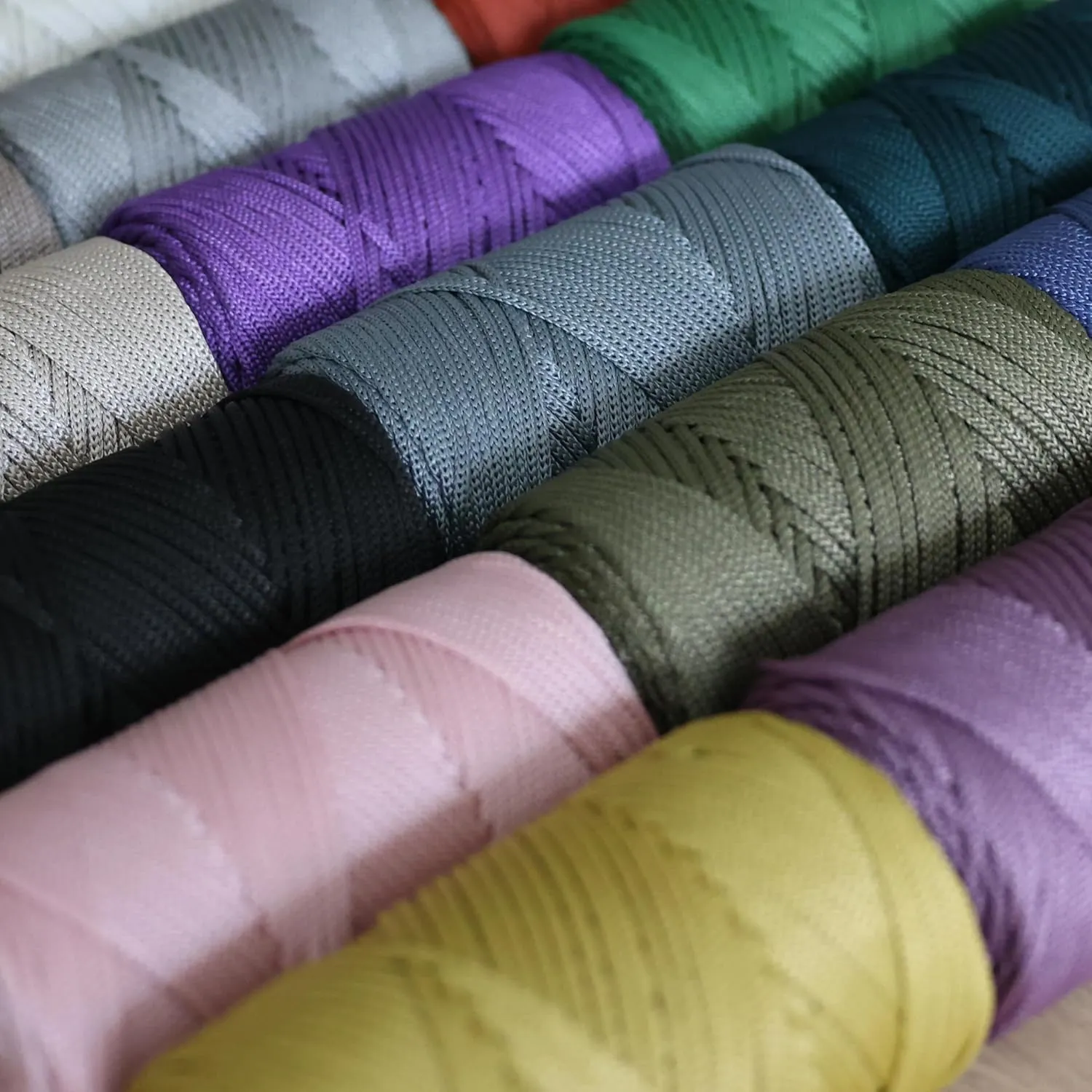 Makromecity, Premium Polyester Macrame Cord 3mm x 131 Yards (394 feet) 3mm Polypropylene Crepe Green Macrame Cord Crochet Macrame Bag Cord Crafts for Wall Hangings, Bags, Underplate, Rug