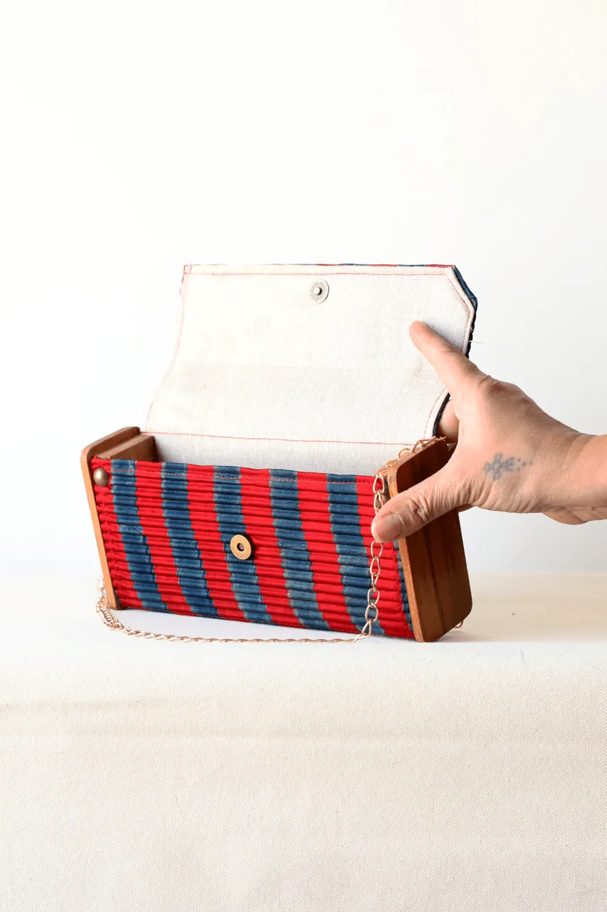 Mini-Seta Upcyled Clutch 2.0