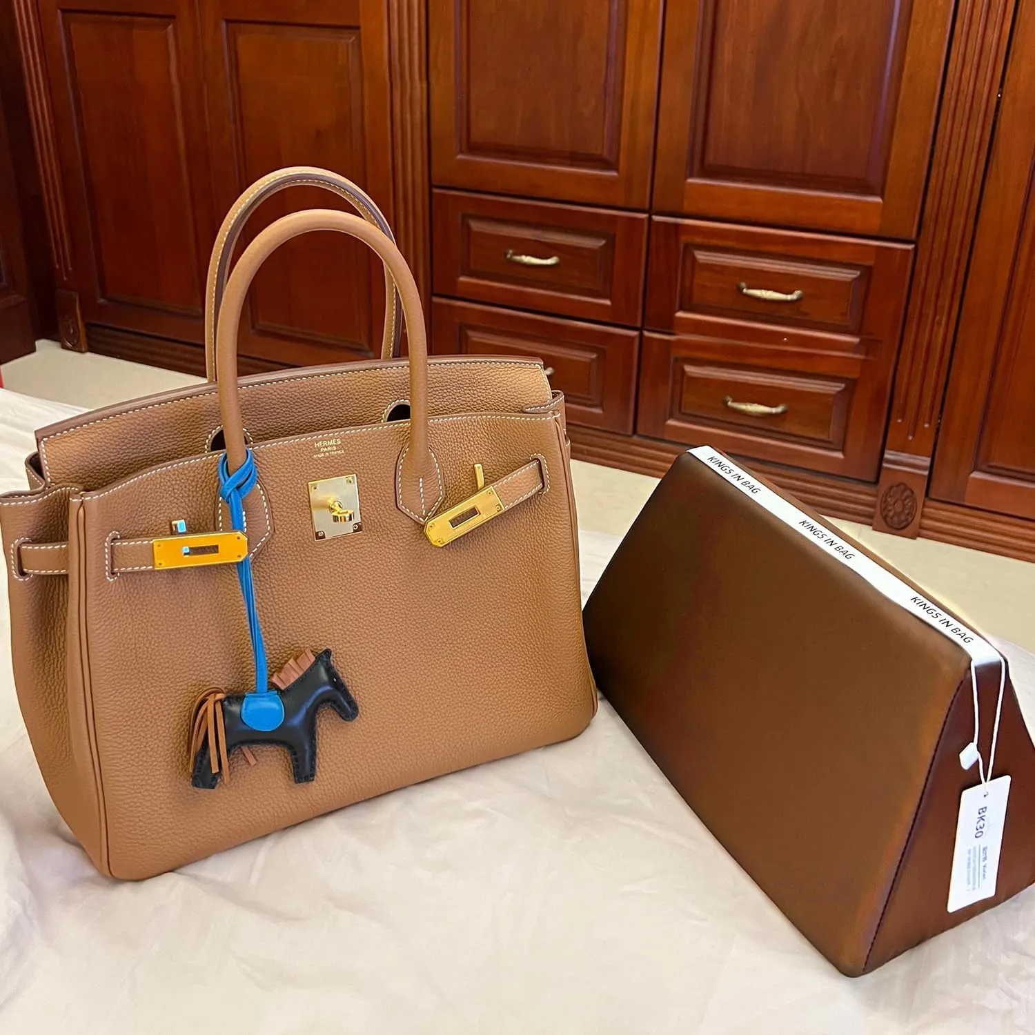 Purse Handbag Shaper Pillow Insert for Tote Bags, Luxury Bag Shaper with Lightweight Silk, Fits for Birkin 25/30/35 bags, Soft Memory Foam Inner(Gold, BK30)