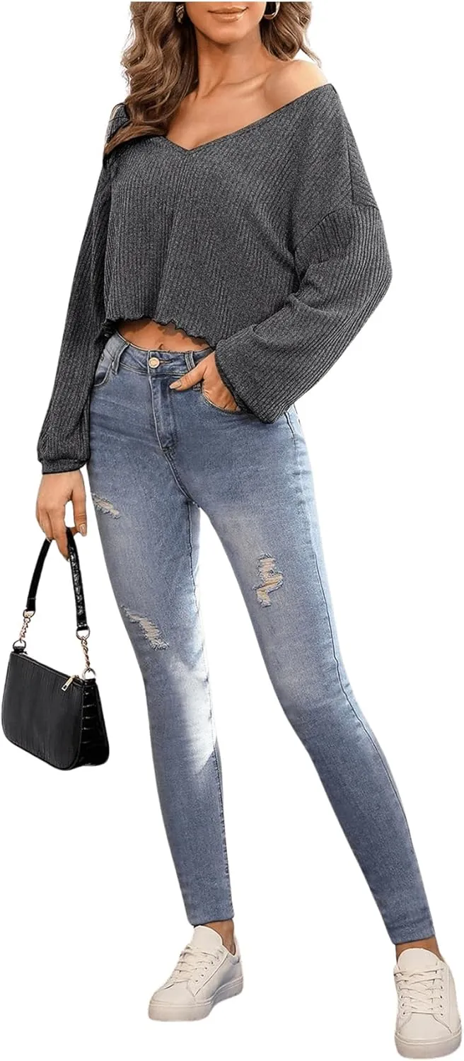 SweatyRocks Women's Long Sleeve Tee Shirt V Neck Ribbed Knit Lettuce Trim Crop Top