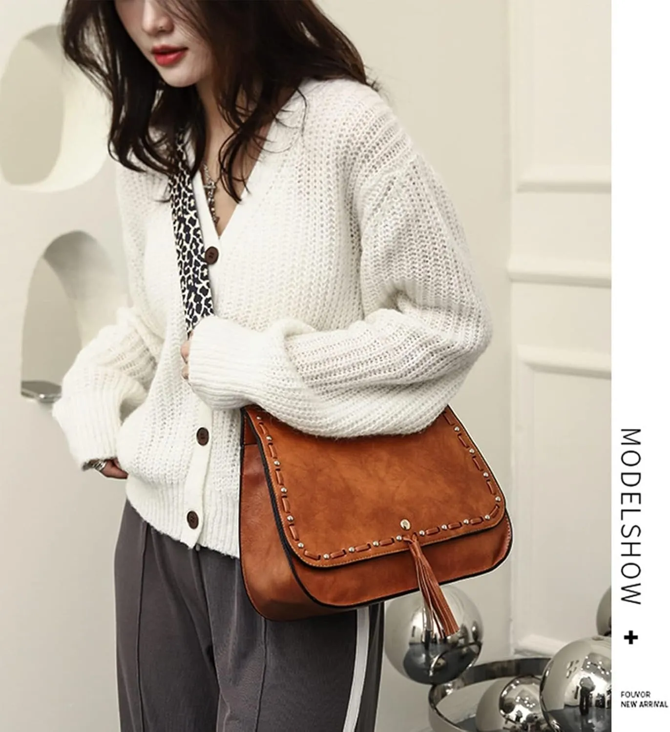Tassel Design Handbags Vintage Satchel Purse Women Shoulder Crossbody Purse with Wide Guitar Strap