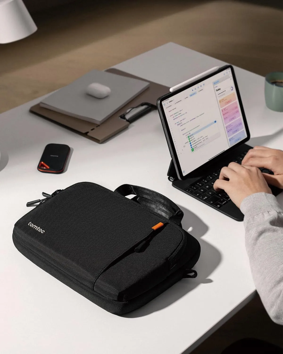 tomtoc 360 Protective Tablet Shoulder Bag compatible with 13-inch iPad Pro M4/13-inch iPad Air M2 with Magic Keyboard 2024, 12.9-inch iPad Pro 6th/5th/4th/3rd Gen, Water-Repellent Tablet Case Sleeve