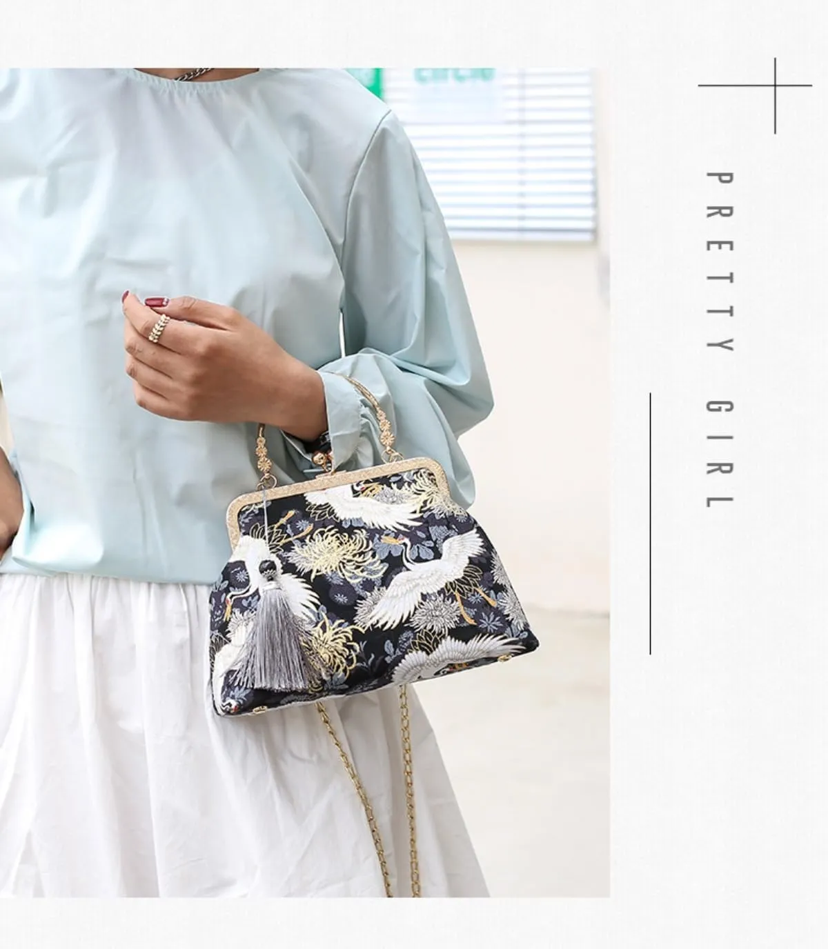 Vintage Evening Chain Handbag with Embroidered for Women Chinese Purse Crossbody Evening clutch bag