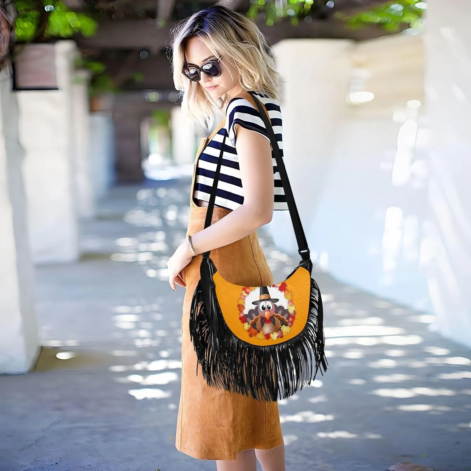 Women's PU Leather Chain Cross Body Bag, Shoulder Handbag Purse with Tassel for Ladies