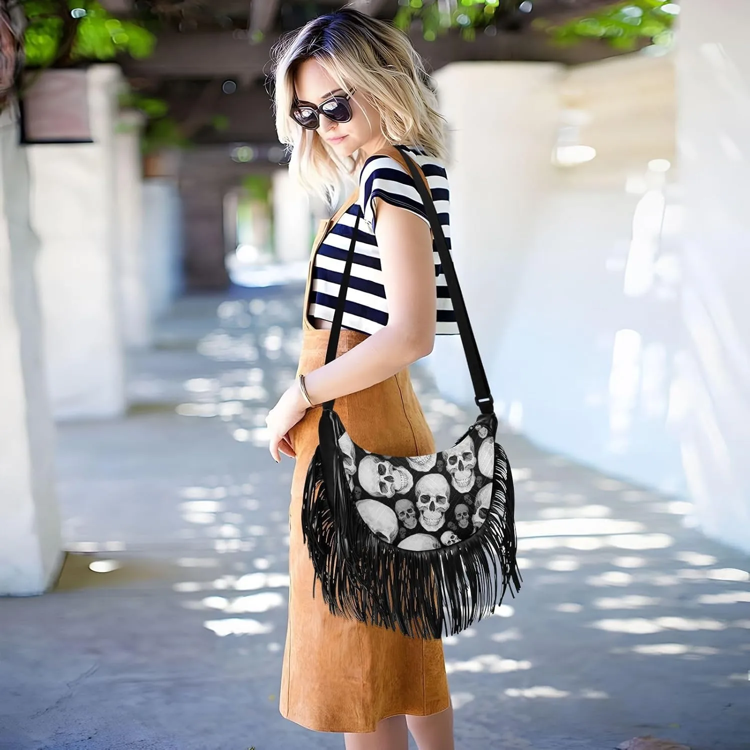 Women's PU Leather Chain Cross Body Bag, Shoulder Handbag Purse with Tassel for Ladies